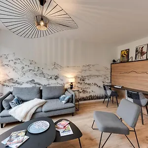 https://lhiba-appartement-2-pieces-pour-4-personnes-en-plein.hotels-rhonealpes.com