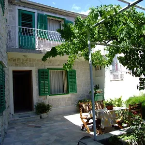 https://apartments-villa-rosa-split.splithotels.org